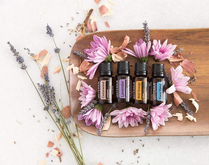 Lavender-essential-oil-for-relaxation-and-restful-sleep